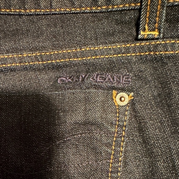 DKNY size 4 boot cut jeans - Picture 7 of 7